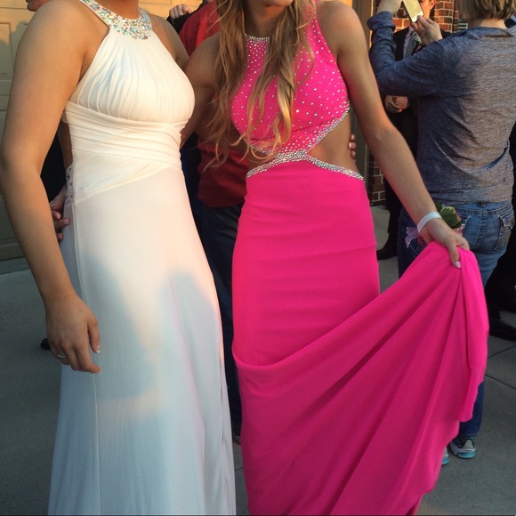 Pink prom dress - Picture 2 of 4